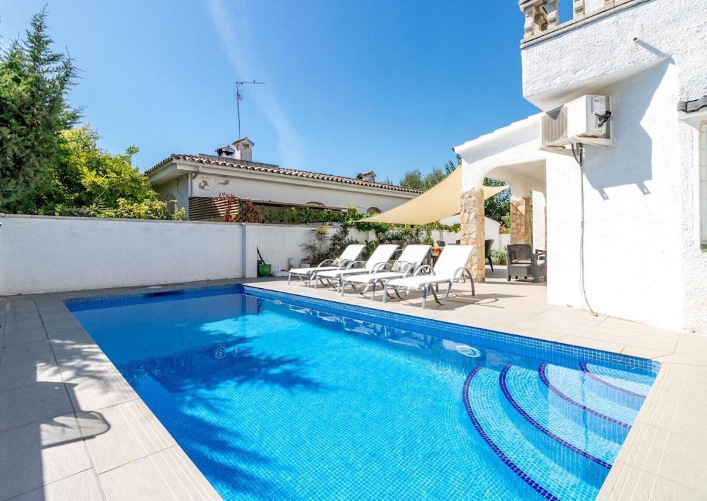 Empurialola - Casa Todo Confort, Con Piscina, Cerca De La Playa Y Centro - 131 Empuriabrava Dış mekan fotoğraf
